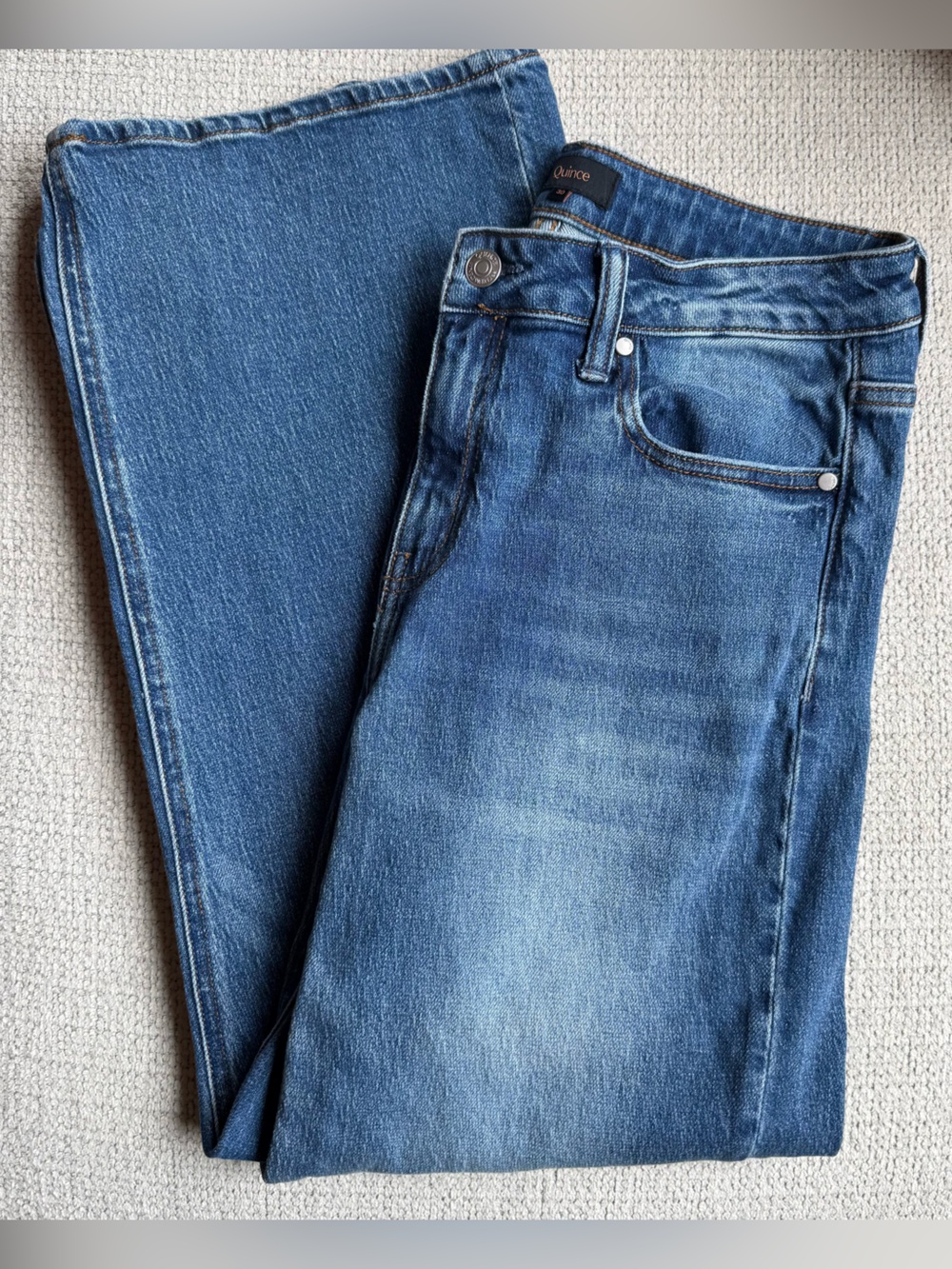 Quince Luna Stretch Relaxed Straight Jeans | Size 30 - Picture 9 of 11